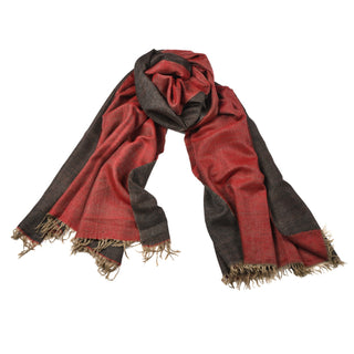 T541 Reversible Black/Red Shawl