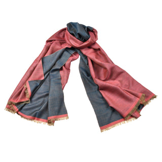 T547 Reversible Blue/Pink Shawl