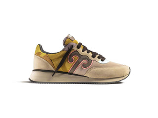 WuShu Trainer Hazelnut Suede